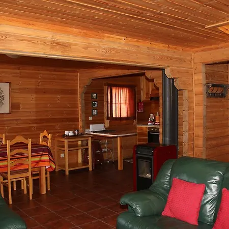 Cota 1500 - Chale - Chalet Penhas da Saude